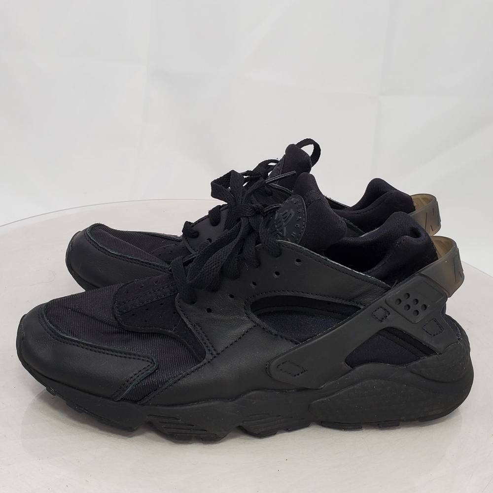 Nike Air Huarache Shoes Women 9.5 Black International Running Sneaker DH4439-001